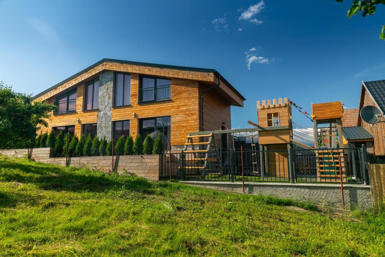 Apartments Pemikas II Liptovsky Mikulas Luaran gambar